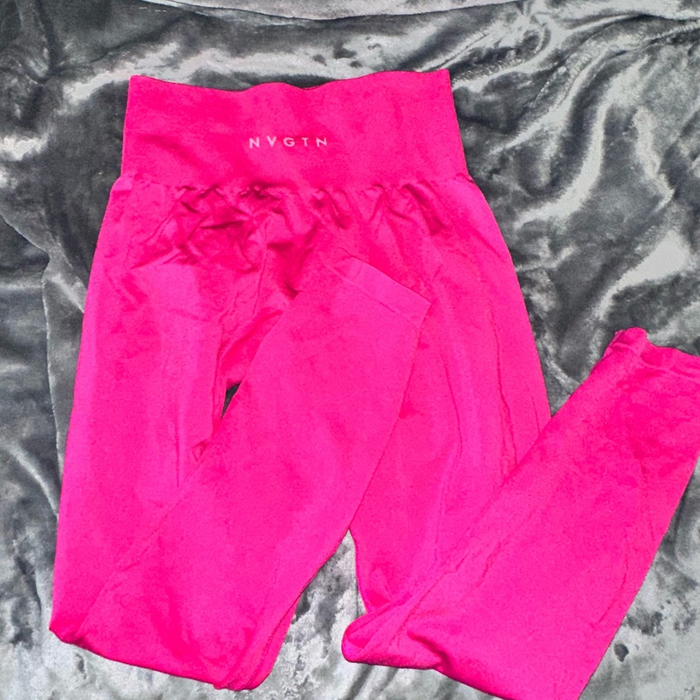 Pink Navigation leggings size medium